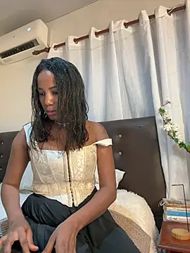 Isabella2603 online show from 03/14/25, 11:00