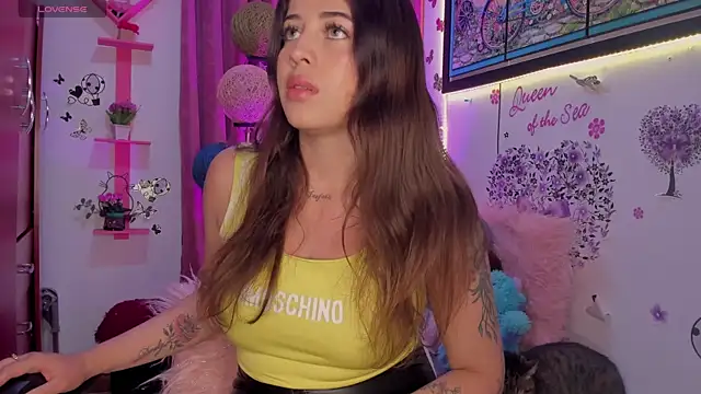 zoe kittylove online show from 12/18/24, 04:20