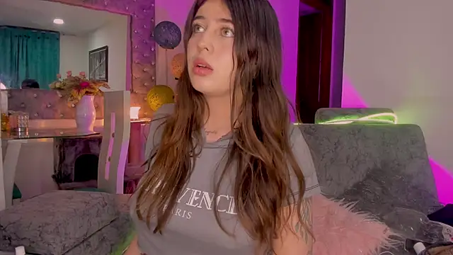 zoe kittylove online show from 11/06/25, 03:18