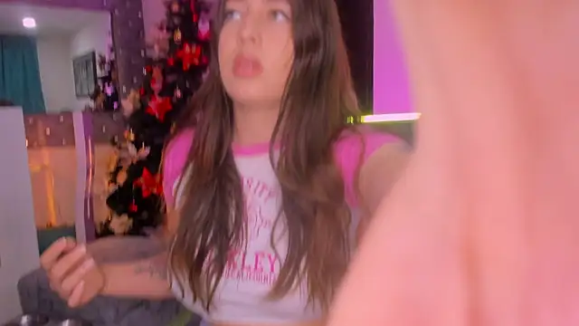 zoe kittylove online show from 11/20/25, 05:18