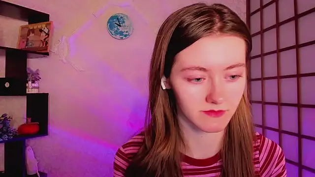 KateCuddle online show from 12/11/24, 02:30