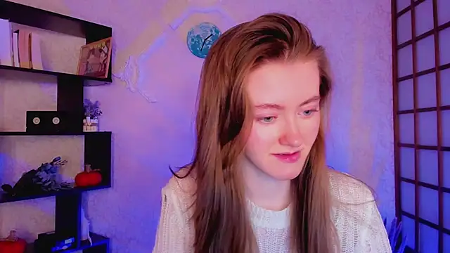 KateCuddle online show from 12/24/24, 02:21