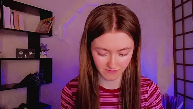 KateCuddle online show from 01/15/25, 04:57