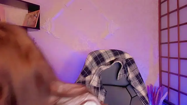 KateCuddle online show from 01/21/25, 06:33