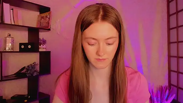 KateCuddle online show from 01/31/25, 05:51