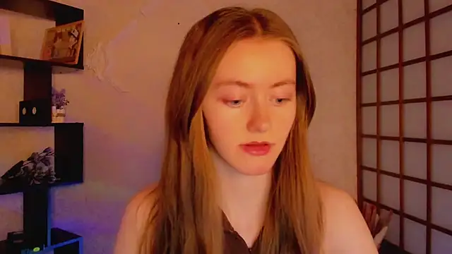 KateCuddle online show from 03/04/25, 07:08