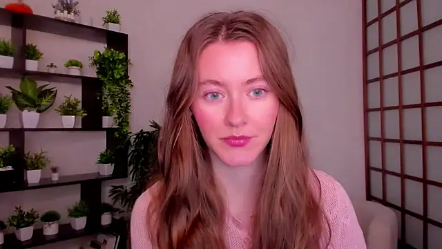 KateCuddle online show from 10/21/25, 02:12