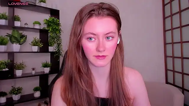 KateCuddle online show from 11/20/25, 02:34