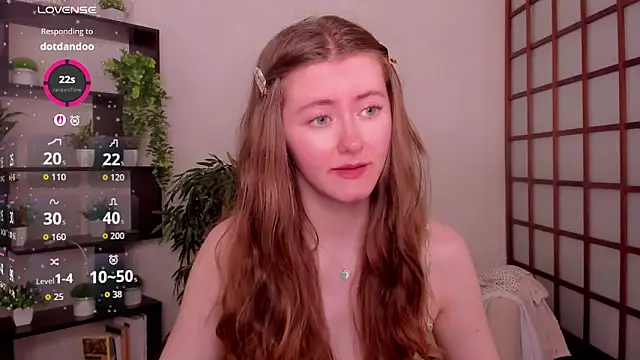 Snapshot of KateCuddle chatting on 06/17/26, 02:14 KateCuddle online show from 06/17/26, 02:14