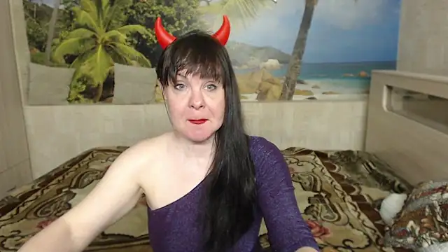 Aphelandra online show from 04/22/26, 12:39