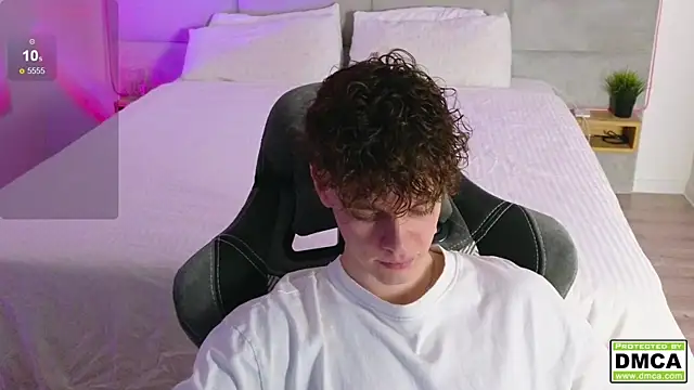 cute thomas online show from 01/24/25, 07:07