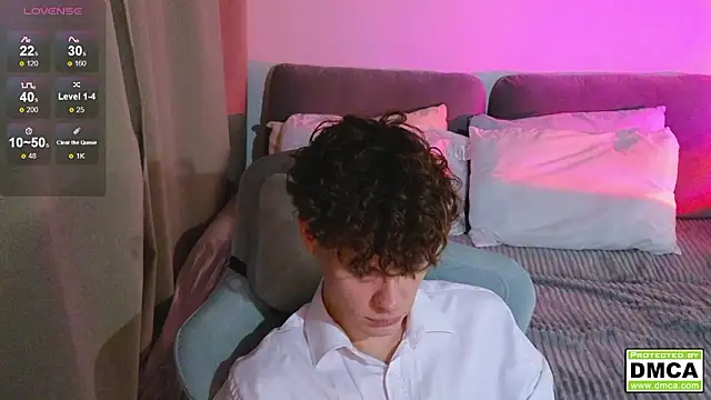 cute thomas online show from 02/18/26, 07:21