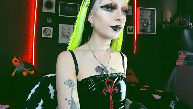 insania 9999  online show from 01/28/25, 04:52