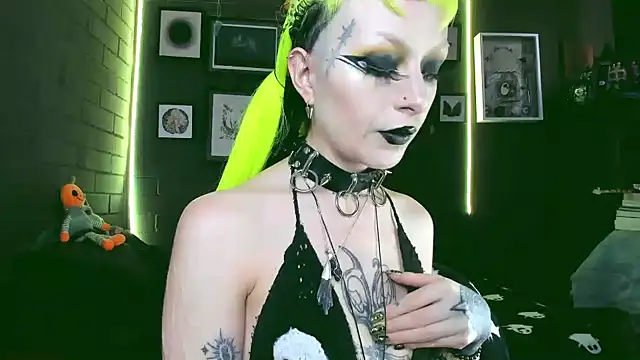 insania 9999  online show from 03/12/25, 04:13