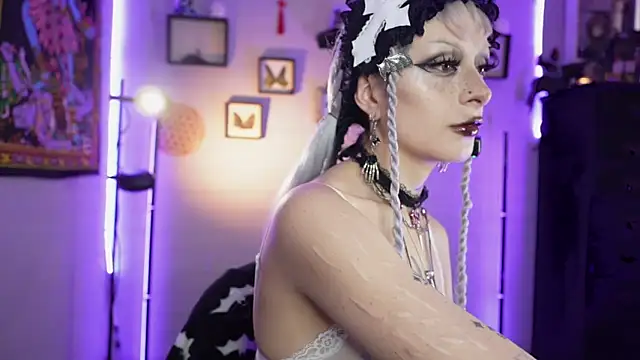 insania 9999  online show from 02/09/26, 03:38