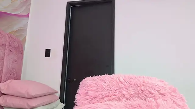 Snapshot of celeste_sea chatting on 06/01/26, 07:15 celeste sea online show from 06/01/26, 07:15