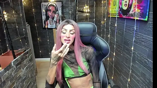 kissingdevil online show from 03/03/26, 08:04