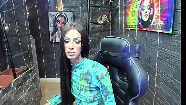 kissingdevil online show from 03/04/26, 08:37