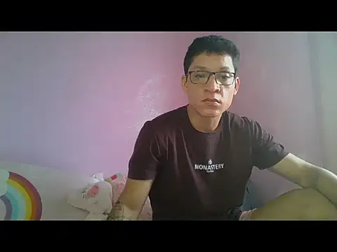 Snapshot of mellanindayyana1 chatting on 06/24/26, 10:53 mellanindayyana1 online show from 06/24/26, 10:53