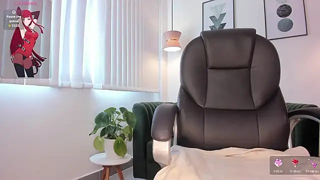 tiana cruz online show from 03/01/26, 08:55