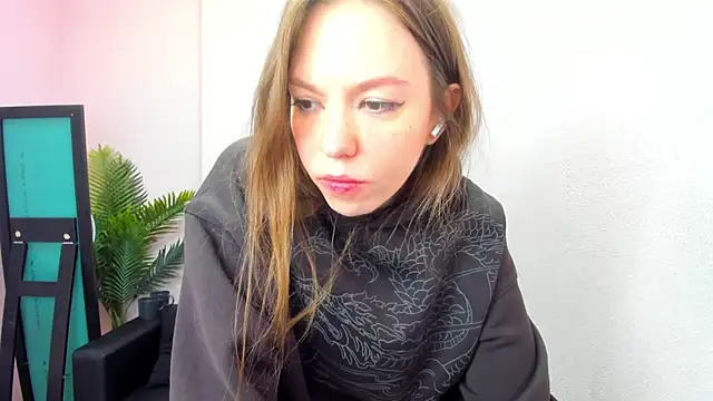 Persephoni online show from 03/01/25, 01:40