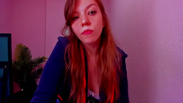 Persephoni online show from 10/29/25, 08:43