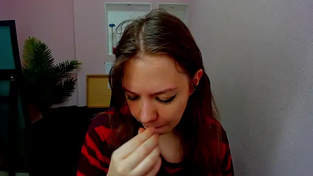 Persephoni online show from 11/07/25, 08:31