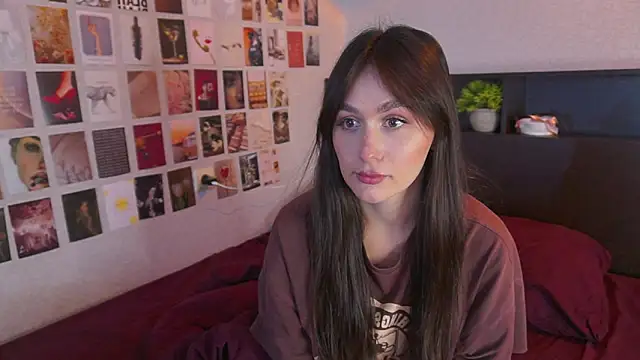 itssophiie online show from 09/10/25, 12:05