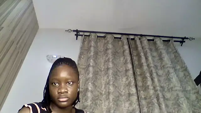 sweet sassy  online show from 12/23/25, 03:48