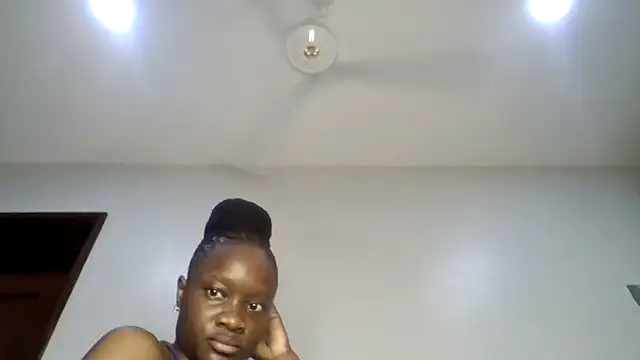 sweet sassy  online show from 04/15/26, 01:45