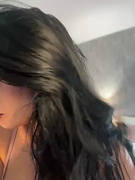 clarachanelricek online show from 02/28/25, 09:23