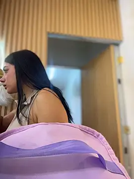 clarachanelricek online show from 10/31/25, 08:10