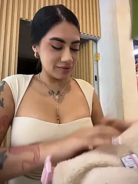 clarachanelricek online show from 04/18/26, 11:16