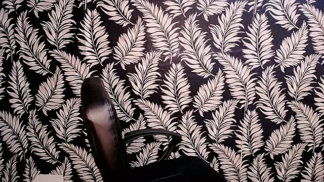 Olivia playful online show from 12/16/24, 03:54