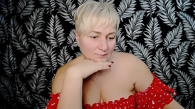 Olivia playful online show from 12/19/24, 03:41