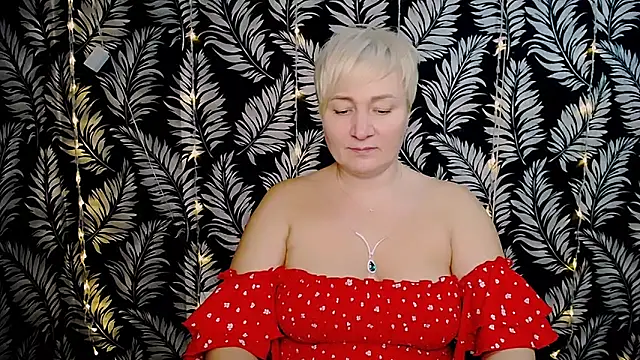 Olivia playful online show from 01/05/25, 12:21