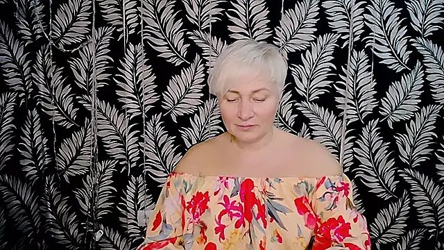 Olivia playful online show from 12/19/25, 12:23