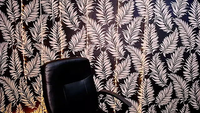 Olivia playful online show from 04/04/26, 10:24