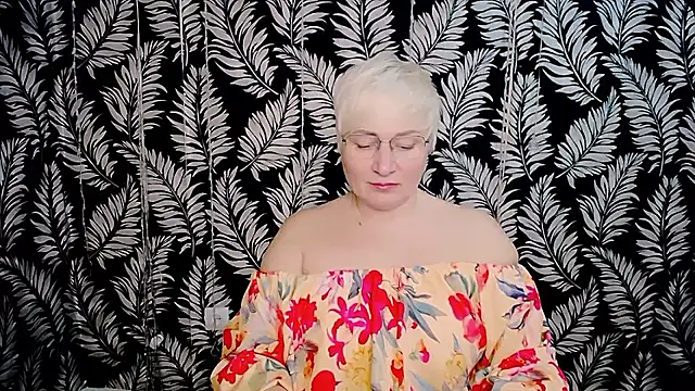 Olivia playful online show from 04/09/26, 10:31