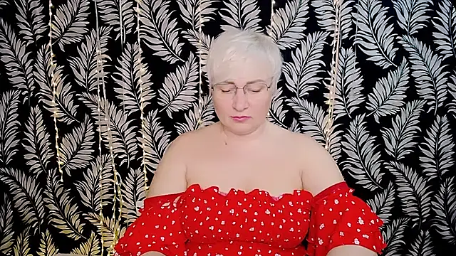 Olivia playful online show from 04/18/26, 10:30