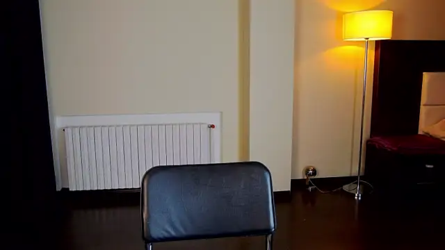 Friend12321 online show from 02/13/25, 05:16