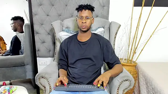 santhi lee online show from 02/22/25, 02:28