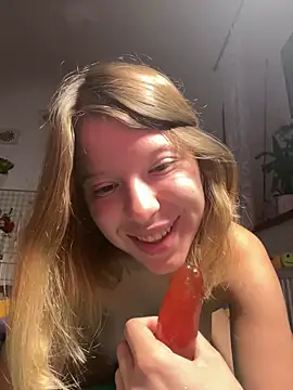 kimczii online show from 09/24/25, 06:28