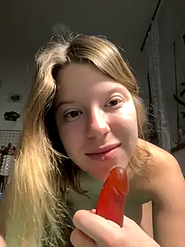 kimczii online show from 11/21/25, 07:18