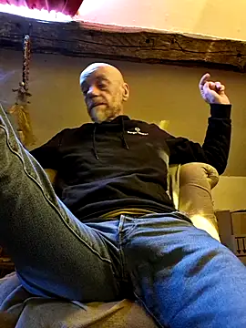 eddouxxx78 online show from 03/28/26, 09:31