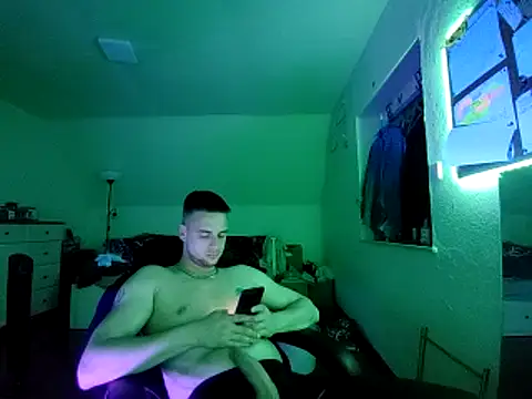 Youngtimer 1997 online show from 03/22/25, 03:30