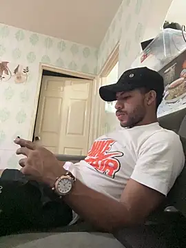 Criistianprado19cm online show from 05/25/26, 01:55