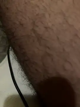 Snapshot of simonDuisburg chatting on 03/11/25, 08:42 simonDuisburg online show from 03/11/25, 08:42