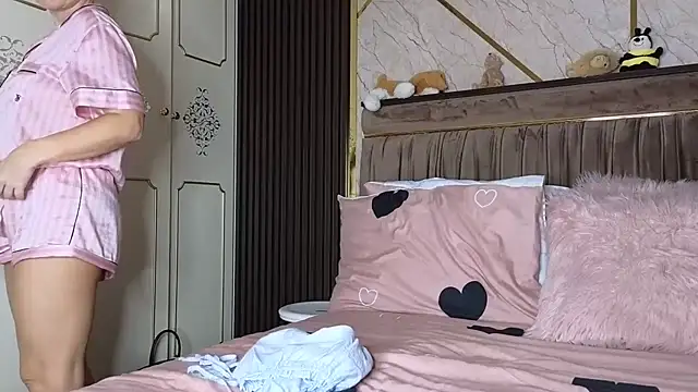 Allys online show from 03/02/25, 03:45