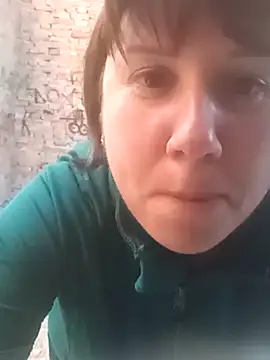 explored romantic online show from 09/25/25, 12:31